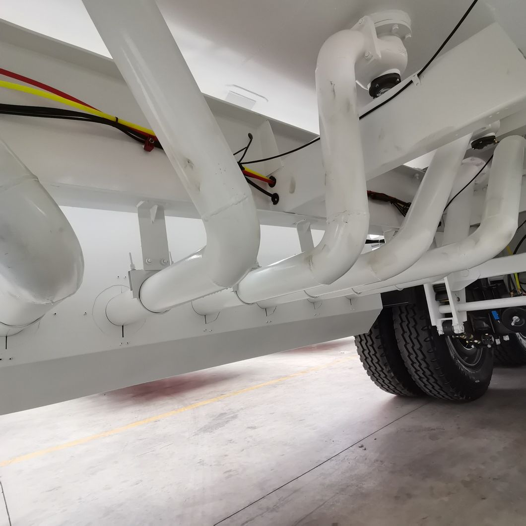 3axle or 4axle 30000L/40000L/50000L Carbon Steel/Tanker Truck Semi Trailer for Oil/Fuel/Diesel/Gasoline/Crude/Water/Milk Transport