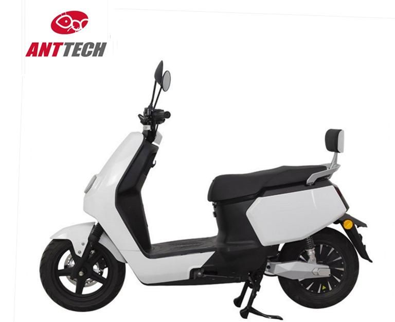 Little Smart Modern EEC Coc Electric Scooter Js3
