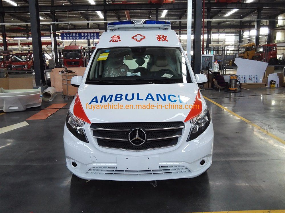 Benz 4X2 Emergency Transit Medical Ambulance Car with Stretcher