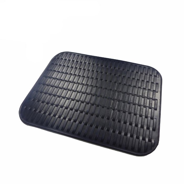 Quality Non Smell Anti Slip All Weather Rubber Car Mat 1PC