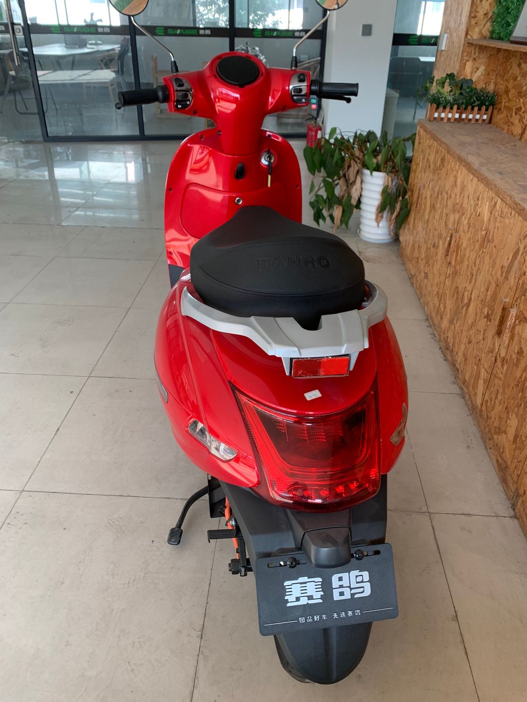 CKD Way to India Market Electric Scooter Fast Speed Electric Motorcycle