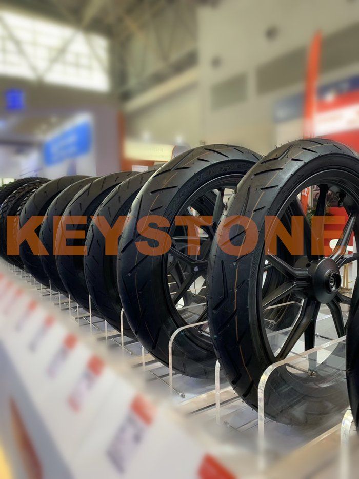 E-MARK Certificated High Quality Motorcycle Tyre and Motorcycle Parts (2.50-17, 3.00-17)