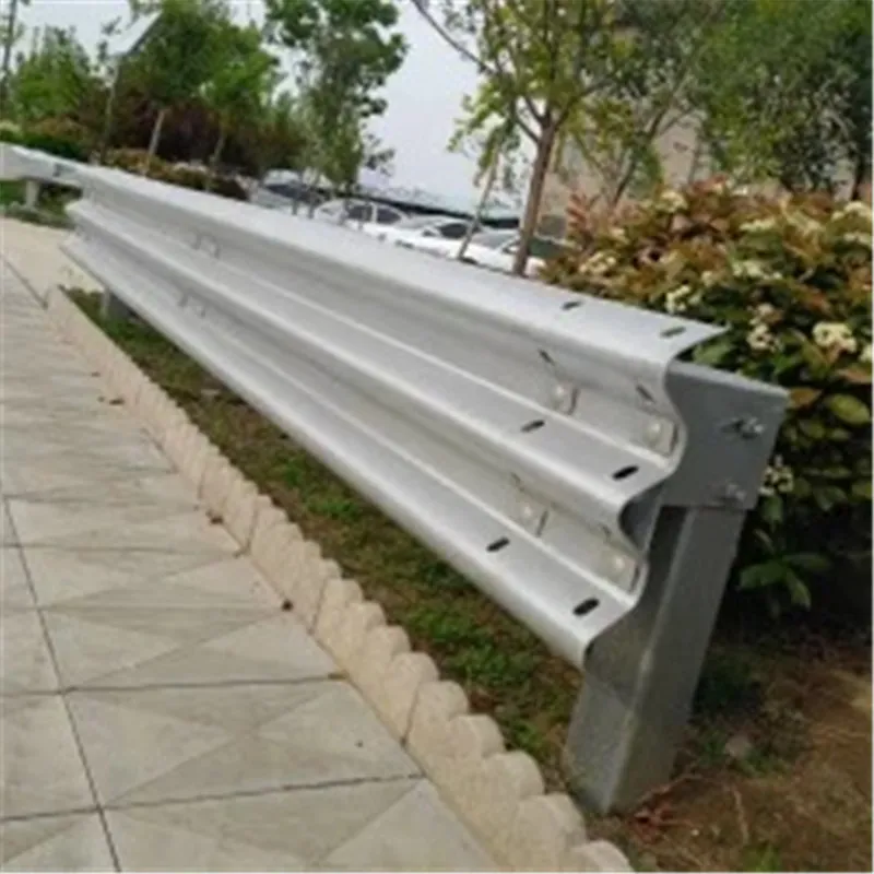 RSs-cb065 Steel expressway corrugated guardrail safety crash traffic barrier