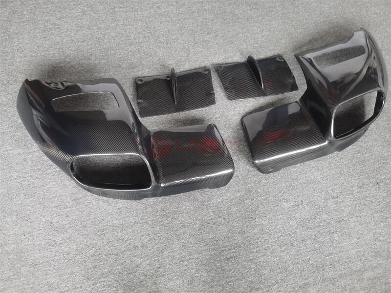2013-2015 Revoz Style Carbon Fiber Rear Diffuser for Ferrari F12 Berlinetta