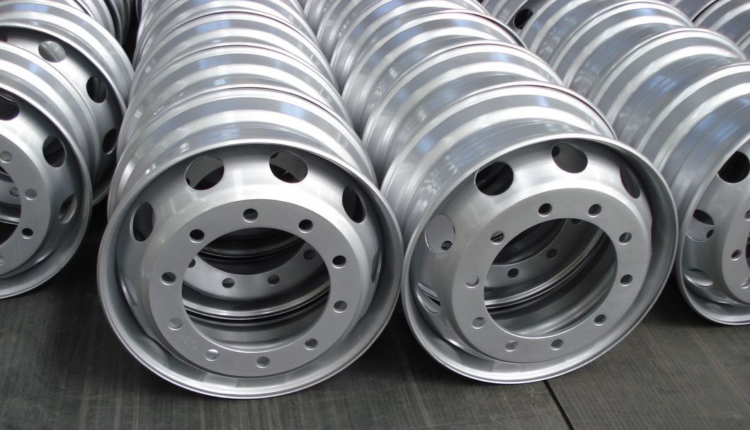 7.5-20 20 Inch Steel Wheel Rim for Semi Trailer From China Factory