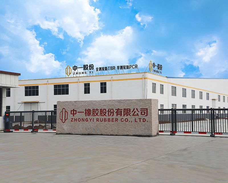16inch Joyroad/Centara Brand Car Tyre 215/60r16 Tires From China Tyre Factory with Low Price Can Mix Load with Truck Tyre Hot Sale in Many Countries