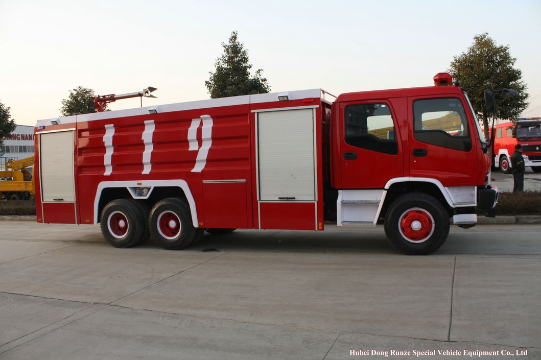 Suzu 6X4 Water Fire Truck 300HP (FVZ 15Ton 15000L Fire engine CB10/60 Water Pumper Cannon&gt; 65m)