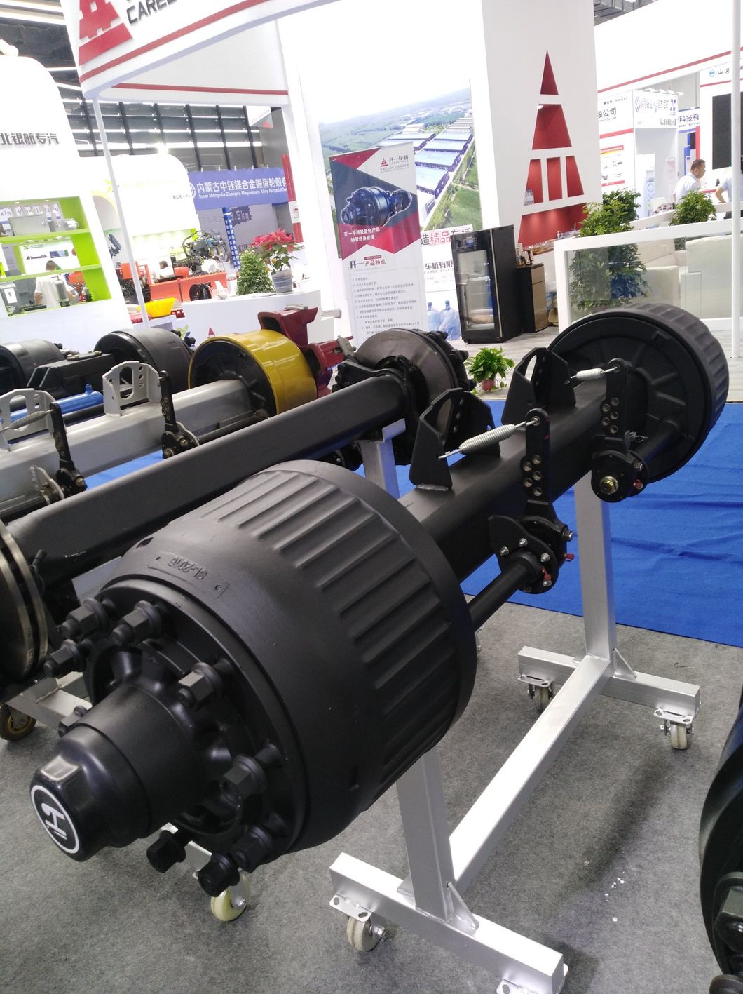 China Factory Supply Trailer Parts German Type Axle Trailer BPW Axle