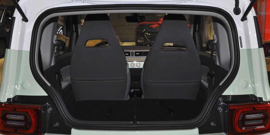 Cheap Price Electric Car Vehicles EV with Airbags New Cars Wuling Mini EV Made in China