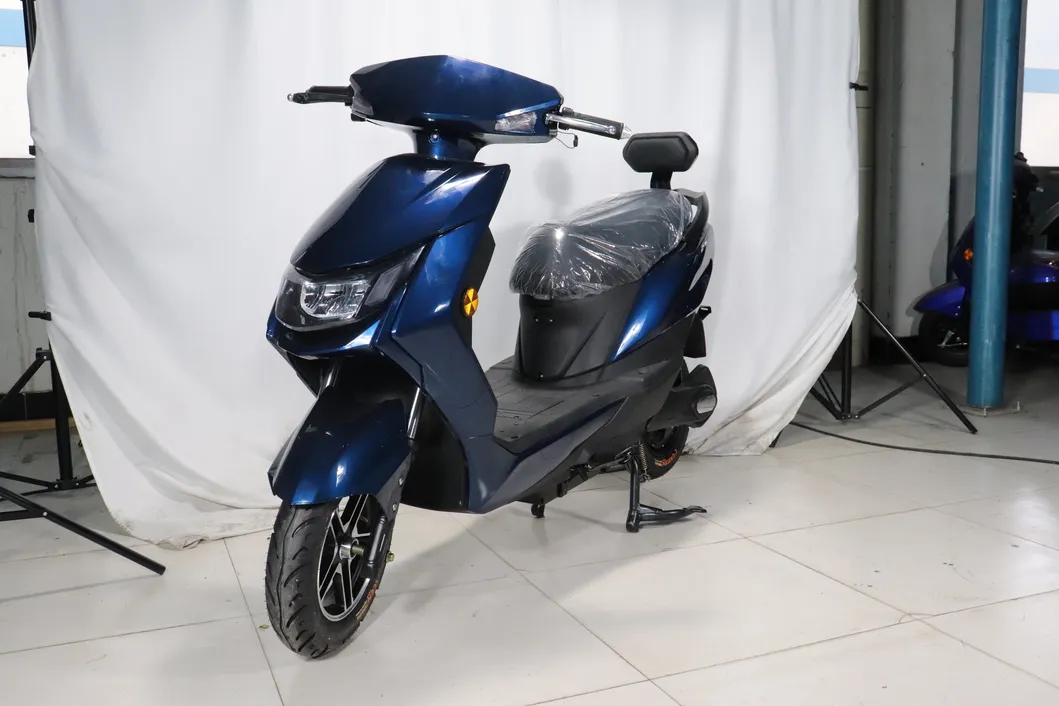 Customized 48V 1000W Electric Motorcycle Adult Manufacturer Direct Offer Electric Scooter with 2 Seats for Sale