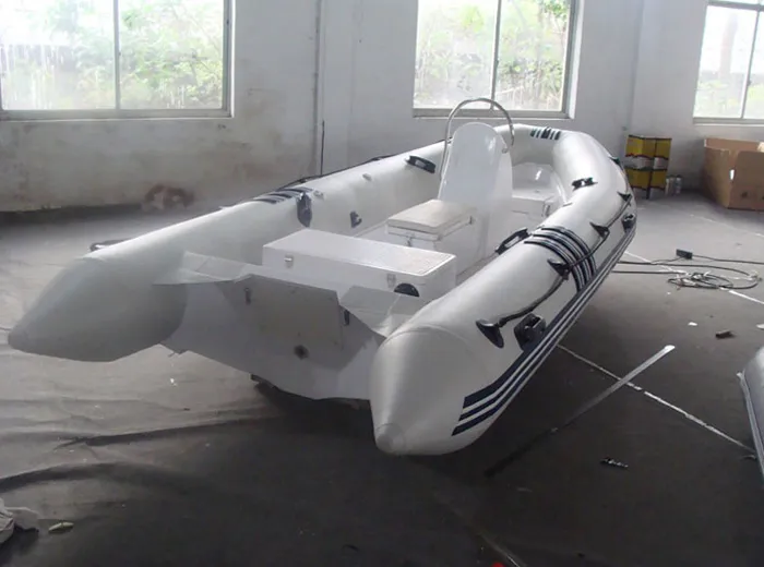 CE Standard Deep-V Fiberglass Rigid 5p Water Sport Inflatable Boat