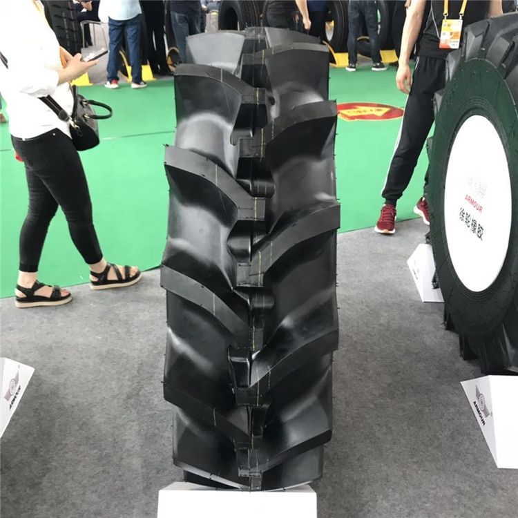 Armour R1 R2 R4 Pr1 I1 I3 F2 F3 R1w Bias Radial Agricultural Tire for Tractor Harvester Row Crop Implement Industrial Service with 8.3-20 8.3-24 9.5-20 9.5-24