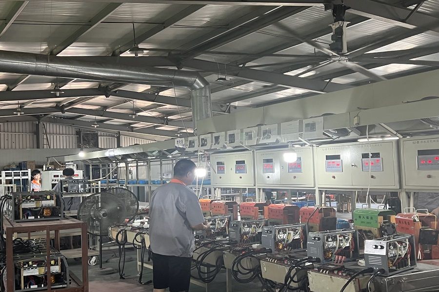 Mosfet Inverter TIG Welder with Ce (TIG-140SD/160SD/200SD)