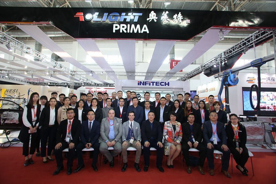 T-It-L6j Spray Booth China Car Paint Booth Manufacturer CE Auto Spray Booth for Sale