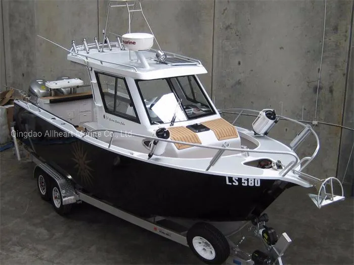 Hot Sale Aluminum Fishing Vessels Sport Boat with Center Console