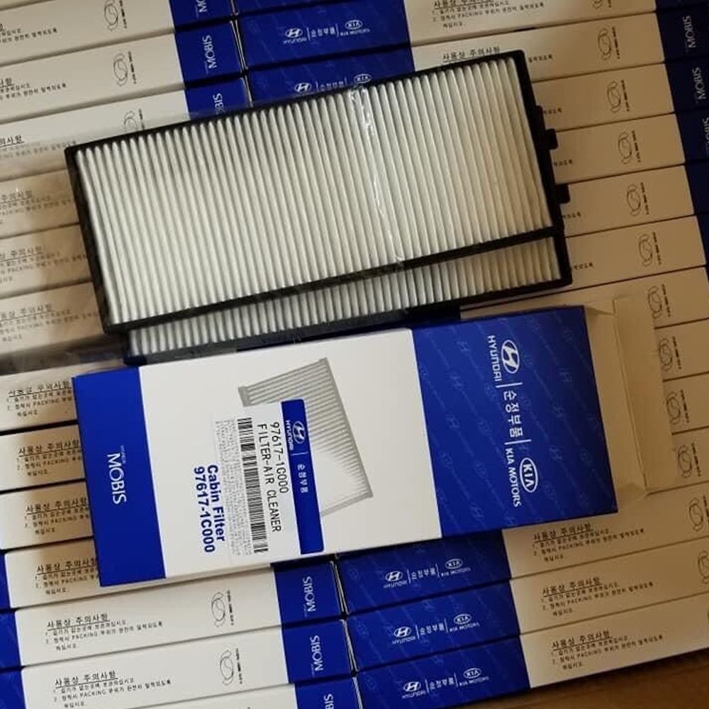 Competitive Edge Auto Car Parts Air/Oil/Fuel/Cabin Filter 97617-1c000/AC9307set/Ca2805 Activated Carbin Filter for Hyundai