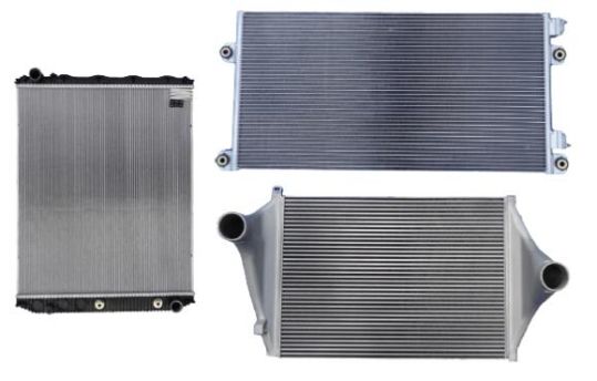 High Quality Competitive Price Auto Radiator for Cadillac Cts V V8 6.2L 16-18/Chevrolet Camaro Zl1 V8 6.2L 17-20, Dpi 13599