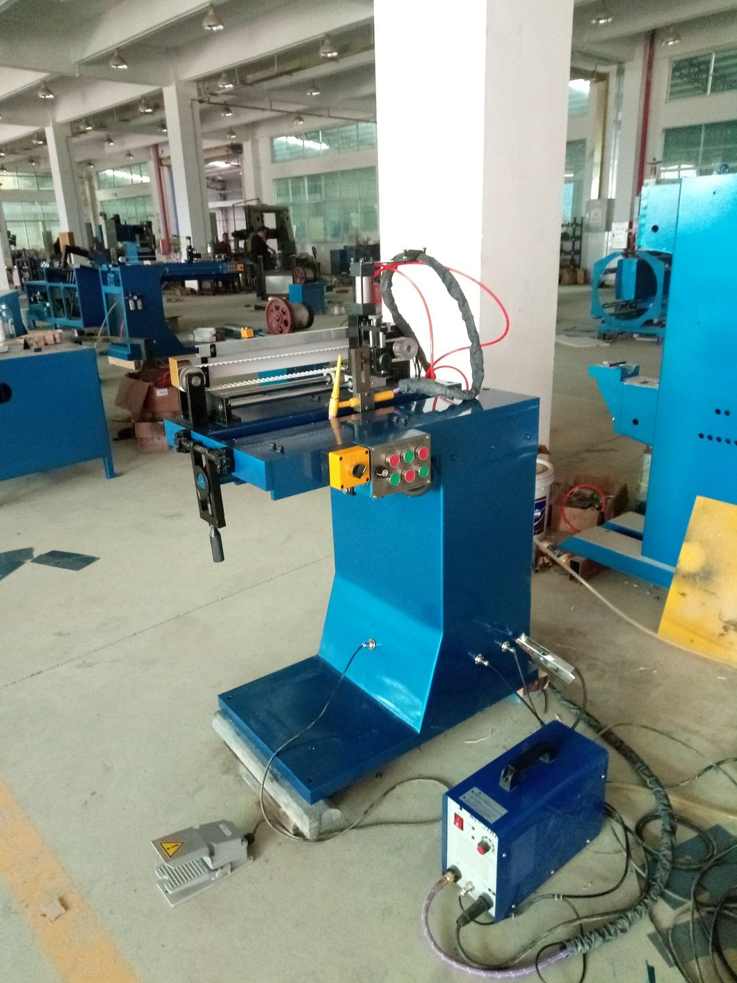 Automatic Argon Arc (Plasma) Straight Seam Water Storage Tanks Welding Machine