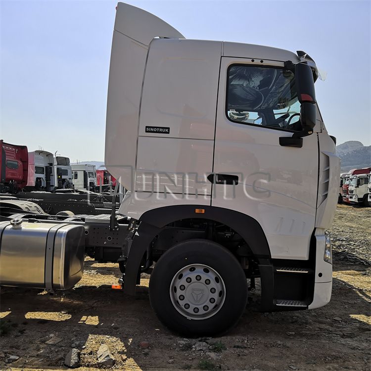 540HP Sinotruck HOWO 6X4 Automatic Transmission Electric Tractor Truck Semi Trailer Tractor Head Prime Mover