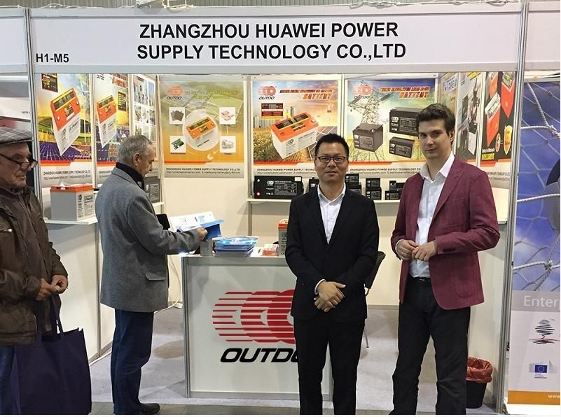 12V14ah Yb14-BS Outdo Capacity Intelligent Detected Maintenance Free Factory Activated Power Sports High Performance Rechargeable Lead Acid Motorcycle Battery