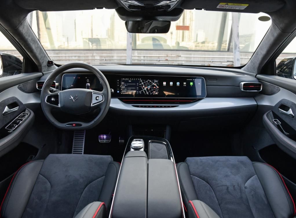 Wholesale Price Arcfox Alpha S 2022 525s 160kw Long Range 525km 708km Electric Car for Sale