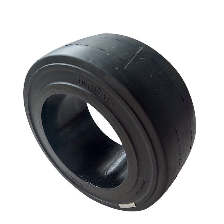 Press on Solid Tyre for Milling Machine Trailer 13.5X4.5X8