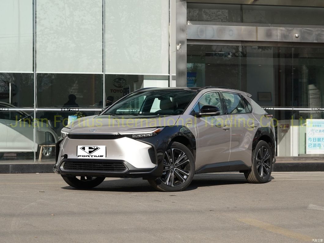 High Quality GAC Toyta Double Driving Shocks Bz4X X-Mode 4WD Ultra Used /Second Hand Battery Car 160kw Motor Power Hybrid Electric Car for Sale