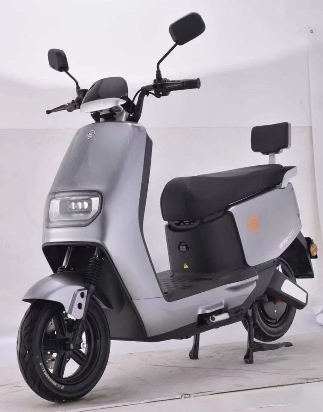 Saige Electric Moped with 1000W DC Motor, Disc Brake with 45km/H Speed
