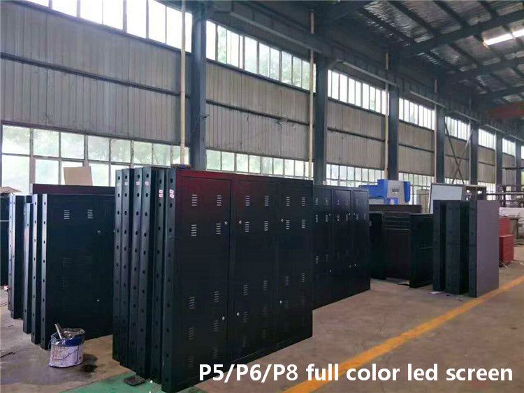 Dongfeng 4X2 P4 P5 P6 LED Advertising Truck/LED Display Screen with Stage