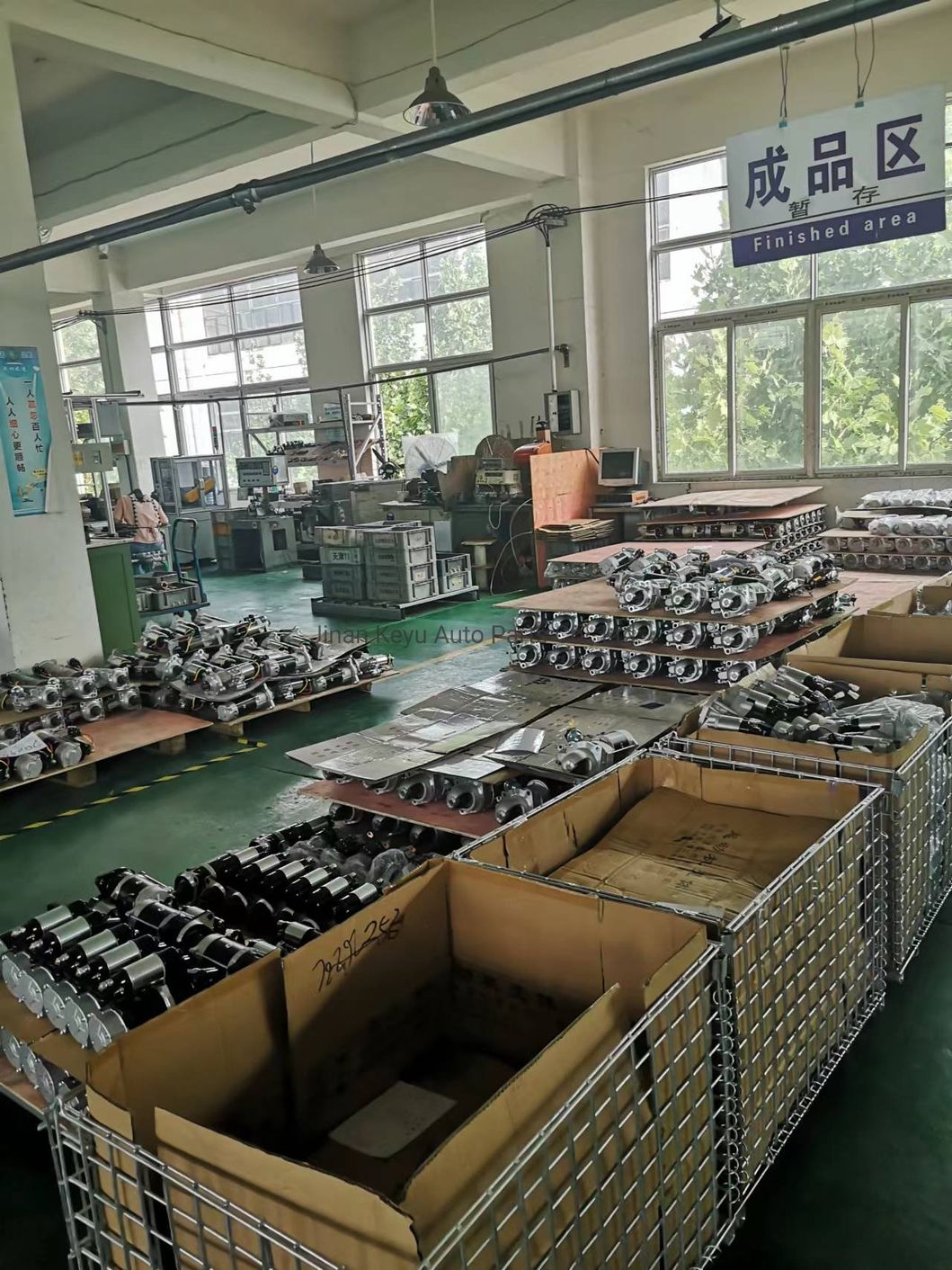 Sinotruk HOWO Truck Engine Parts Factory Price Starter 612600090210