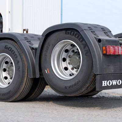 HOWO T7h Sinotruk CNG 430HP Used Tractor Truck with Good Condition