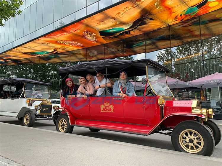 Made in China Sightseeing Classic Club Battery Car 4 Seater Electric Golf Car for Sale