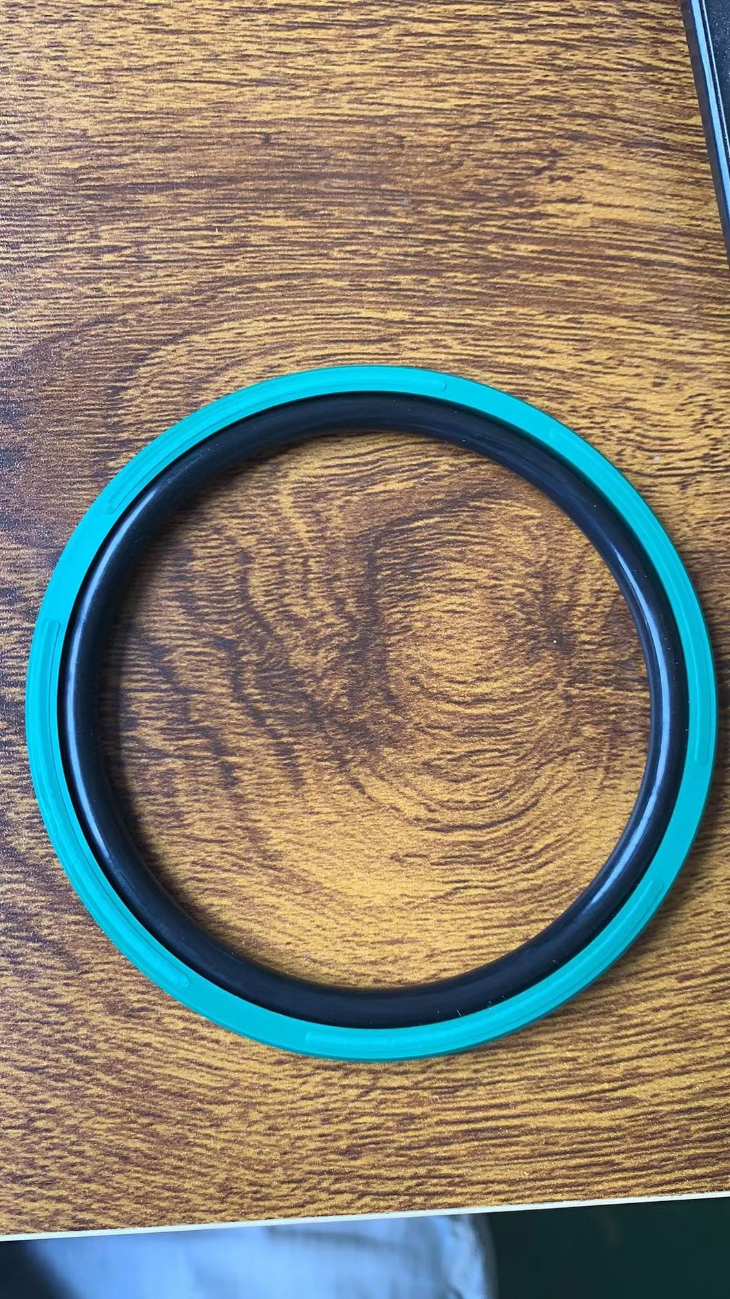 40% Bronze PTFE Hydraulic Rod Buffer Step Seal with Brown and Green Color