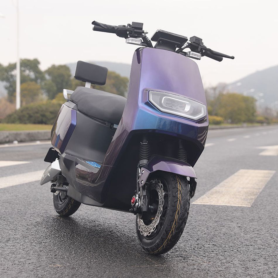 2023 New Scooter Electric Motorcycle 60V Lithium Battery 10 Inch Motor Speed 65km/ H Electric Scooter for Adult