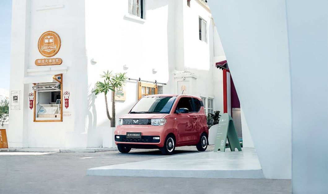 Wuling Mini EV Macaron Color 170km Small Electric Car for Sale
