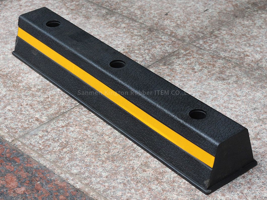 75cm Reflective Durable Parking Lot Blocker Rubber Garage Wheel Truck Rubber Ramps Wheel Chock Car Stopper
