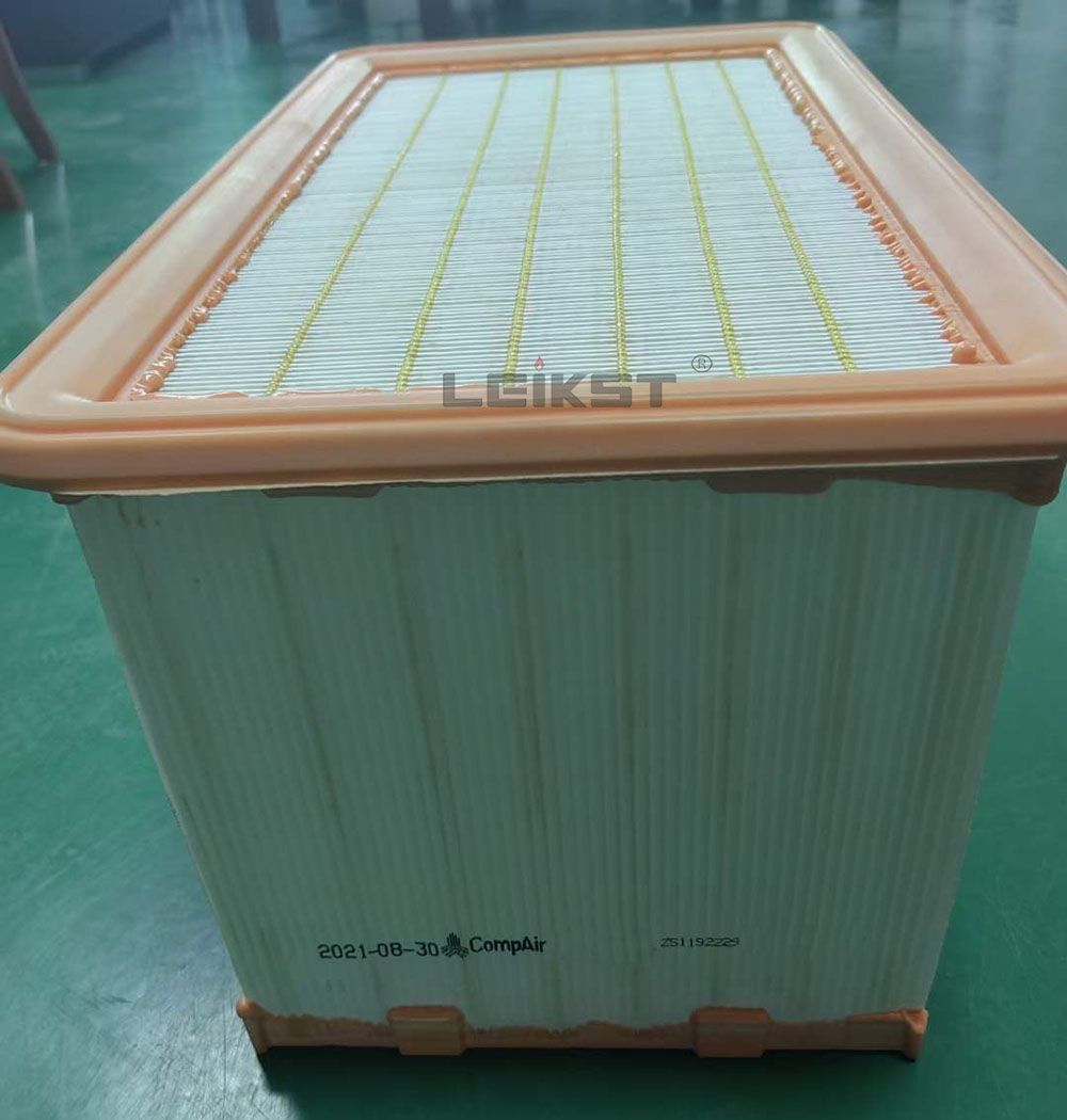 Zs1192229 Air Compressors Spare Parts Air Filter Zs1161022 Al119839 Af26156 P042797 Power Core Filter Element