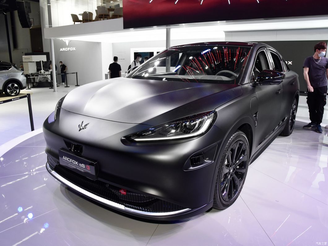 Wholesale Price Arcfox Alpha S 2022 525s 160kw Long Range 525km 708km Electric Car for Sale