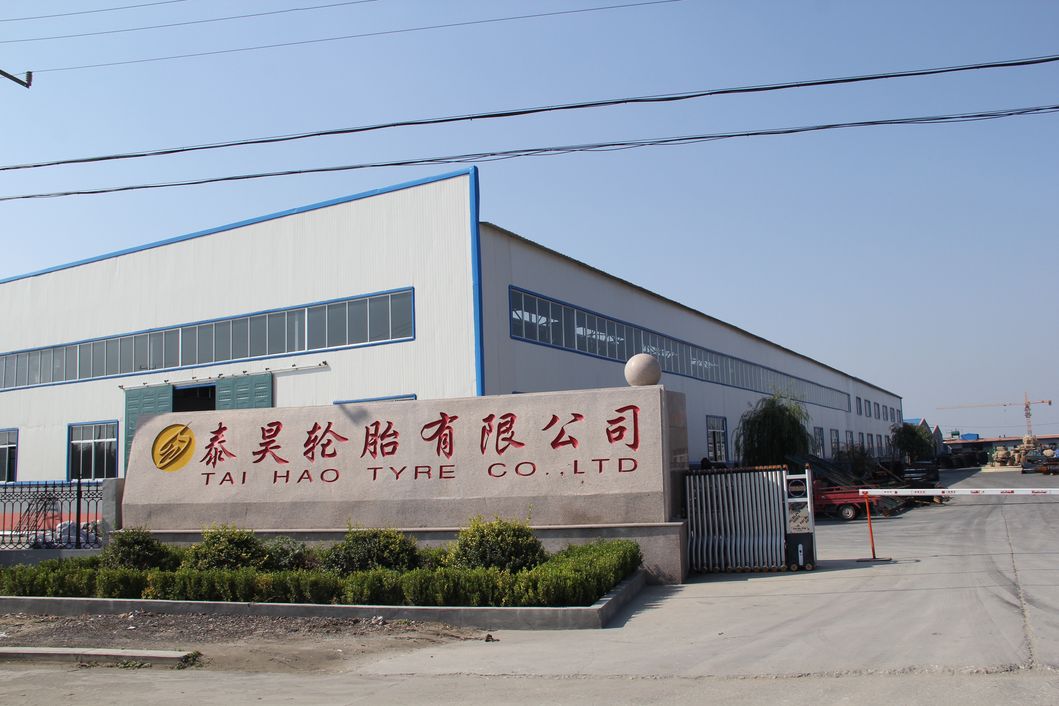 Tyre Manufacturer R1 Pattern Bias Agricultural Tyre 13.6-38 Tractor Tyre