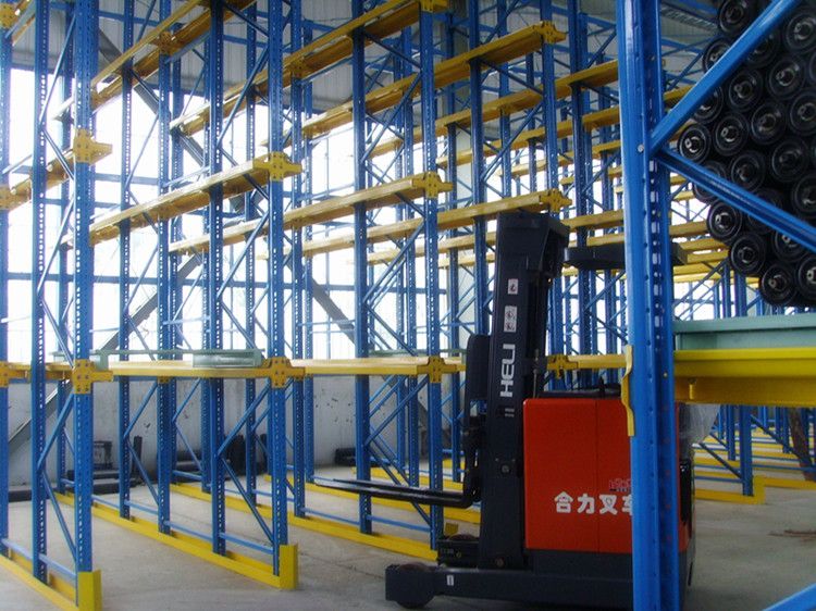 ODM Drive in Pallet Racking System for Warehouse Storage