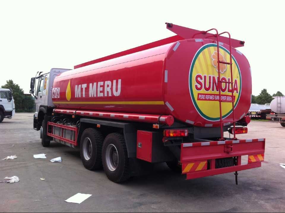 Sinotruk 8000L-25000litersmobile Fuel Delivery Tanker