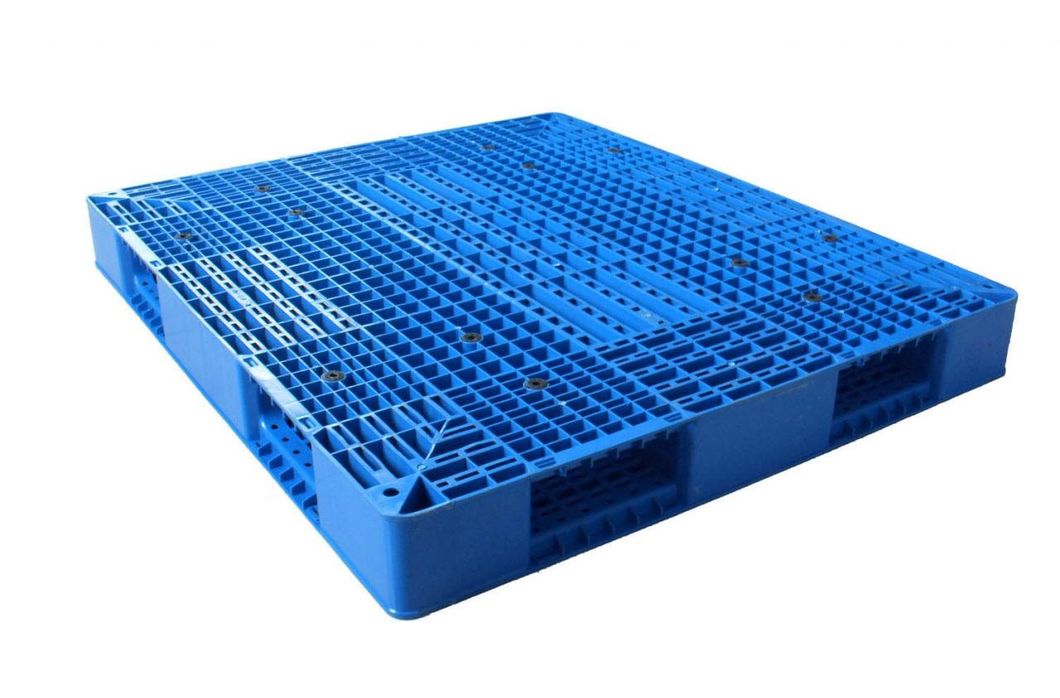 1200*1000mm Heavy Duty Large Plastic Pallets Steel Metal Storage Pallets Warehouse Use Stackable Large Plastic HDPE Pallet for Pallte Racking Use