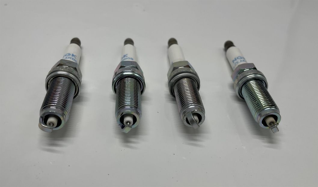 Auto Spare Parts Car Spark Plug Plugs for Ldv G10 Maxus G10 10162965 10273425