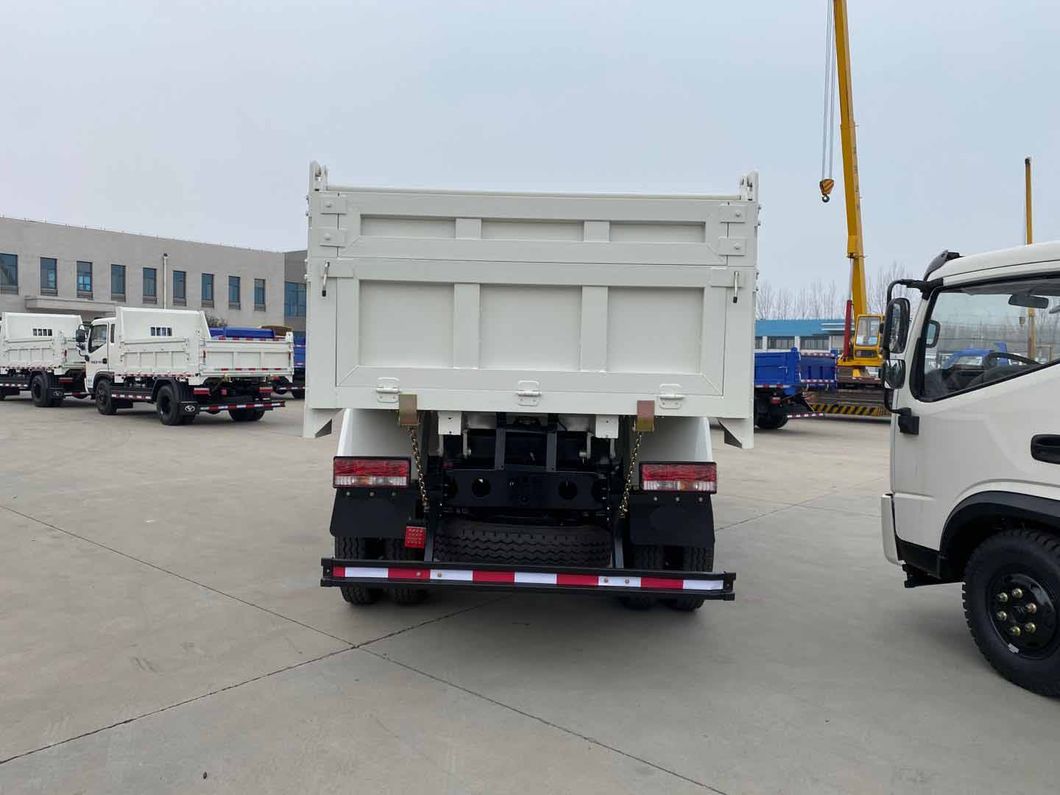 Made in China Mini Dump/Tipper Truck with Low Price