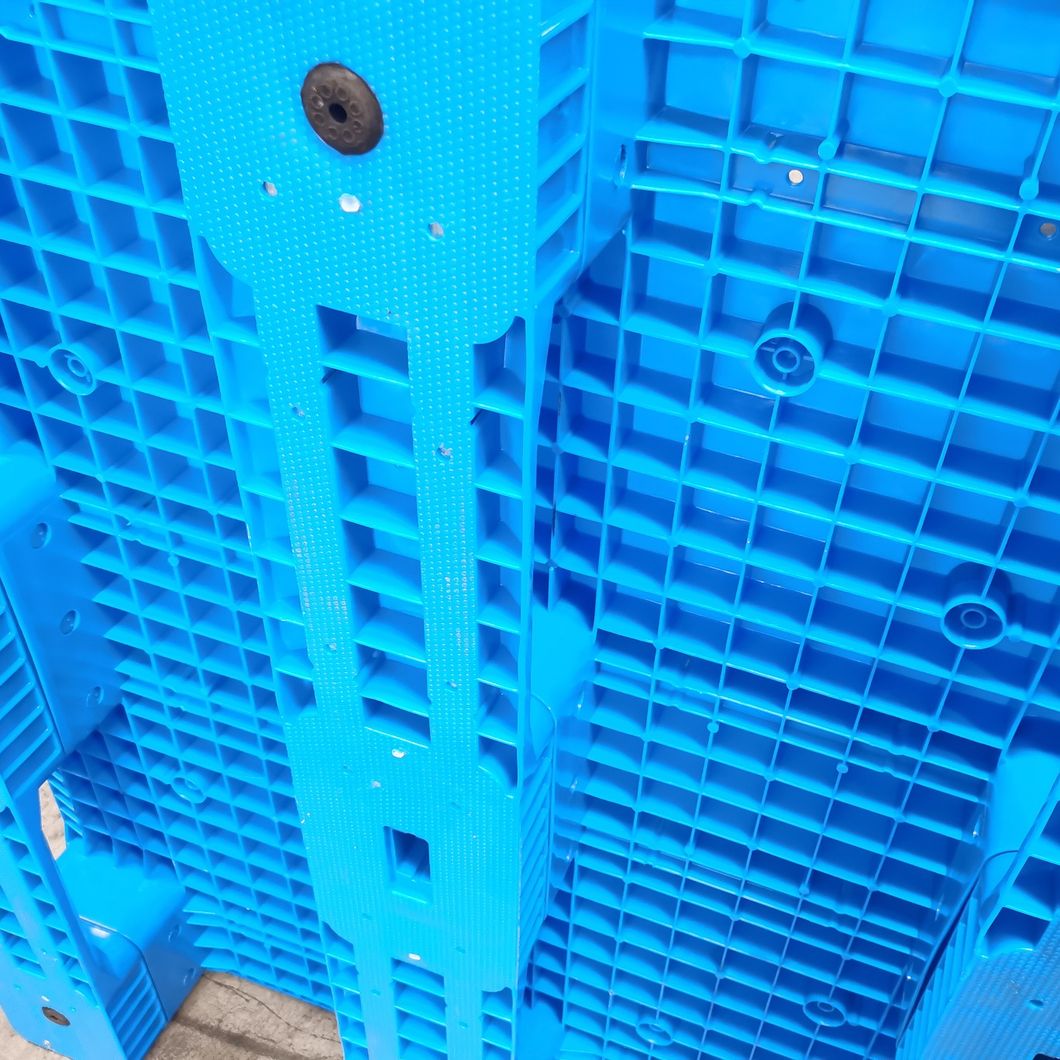 Flat Surface and Flat Bottom 3 Runners Steel Pipe Reinforced Heavy Duty Warehouse Rack Using Hygienic Plastic Pallet