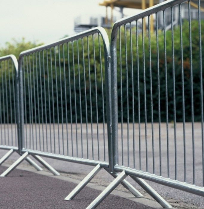 Galvanized Metal Iron 2200*1100mm Crowd Control Temporary Barrier
