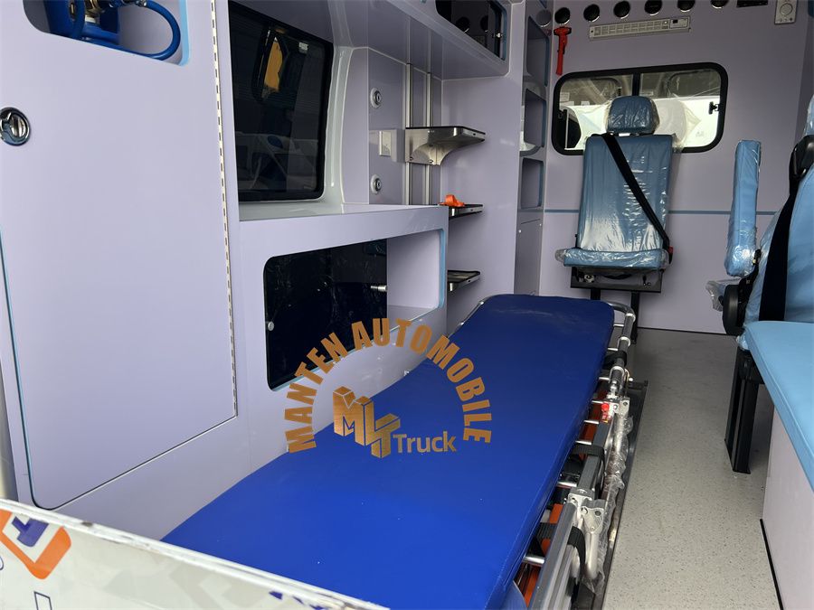 on Sale Price Ford Emergency Ambulances with Standard Equipments for Mongolia Market