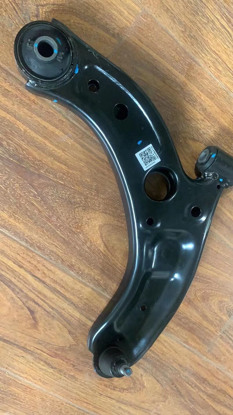 48069-Bz131 Wholesale Auto Parts Front Upper Control Arm Bushing