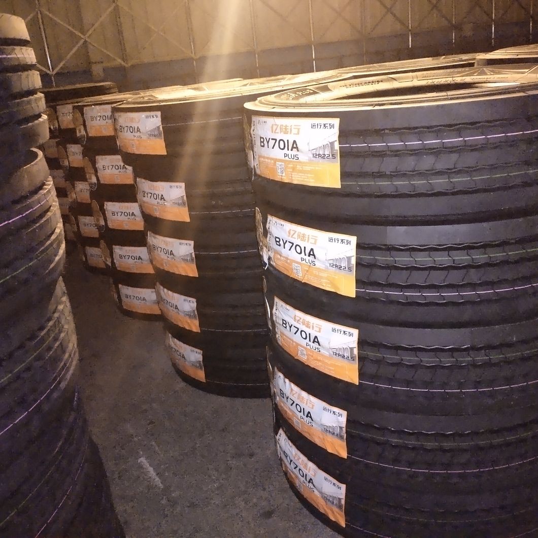 12r22.5al97A Bayi Rubber Ansu Wonderland New Tyre Better Price High-Performance Tyre for Longer Mileage Excellent Control Performance Tyre Heavy Duty Tyre