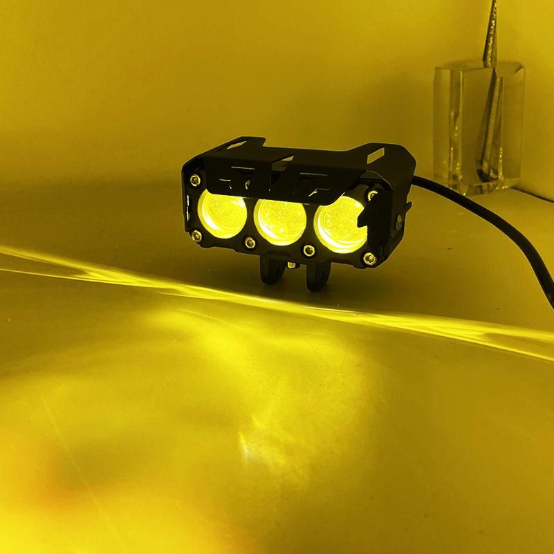 New Arrival Motorcycle 3 Lens Spot Light Fog Lamp Dual Color Motorcycle LED Work Light Mini LED Auxiliary Lamp for SUV